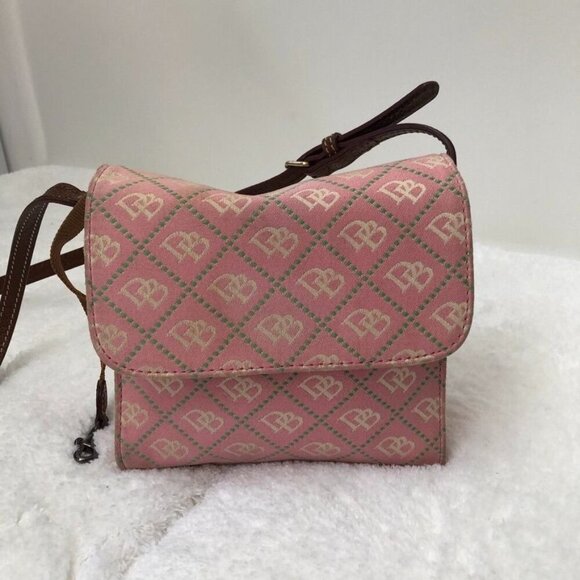 Dooney & Bourke Pink Canvas Crossbody Bag With Adjustable Leather Strap & Magnet - Picture 1 of 9